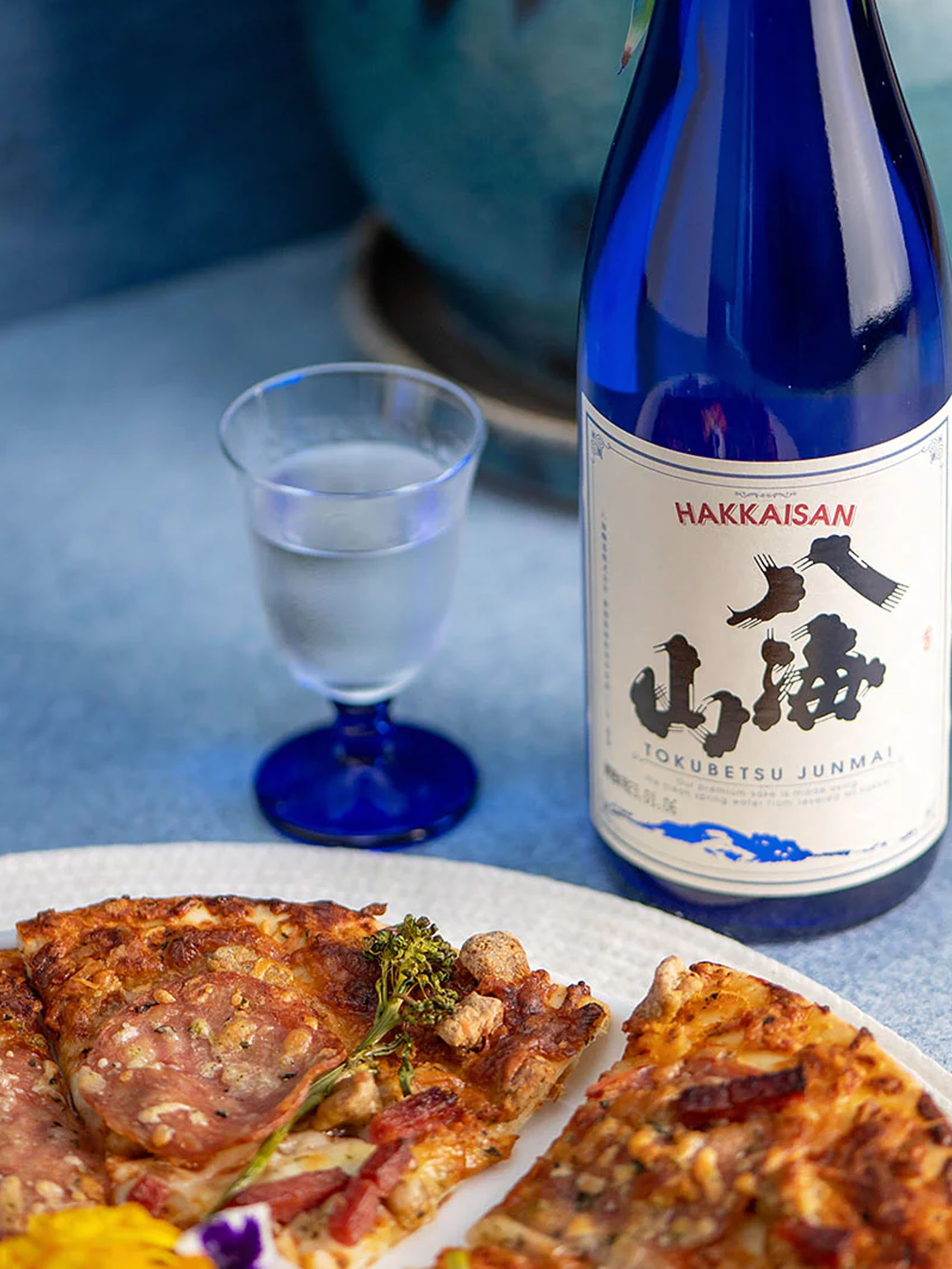 rượu sake hakkaisan tokubetsu junmai