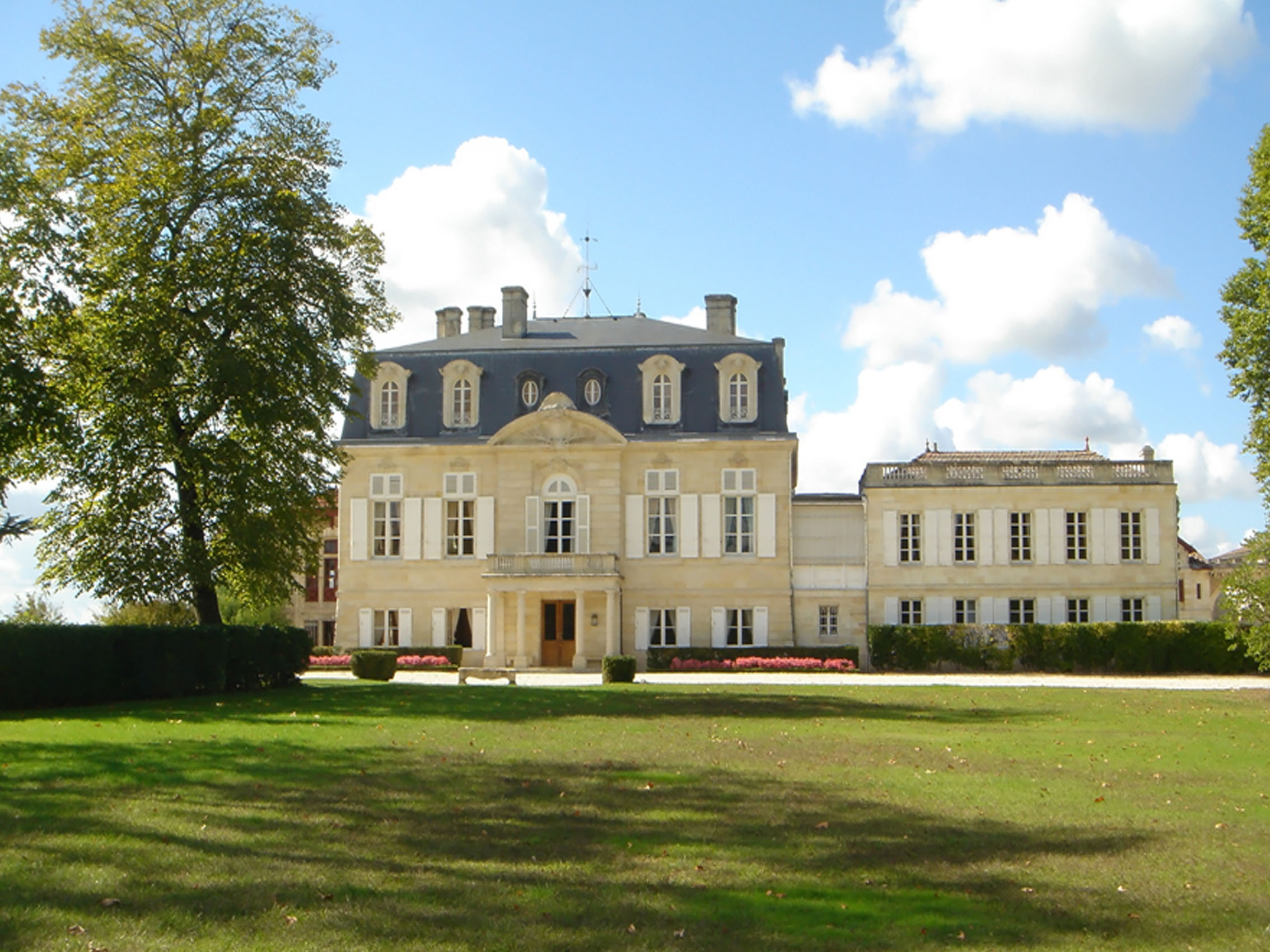 rượu vang pháp chateau pontet-canet 2006