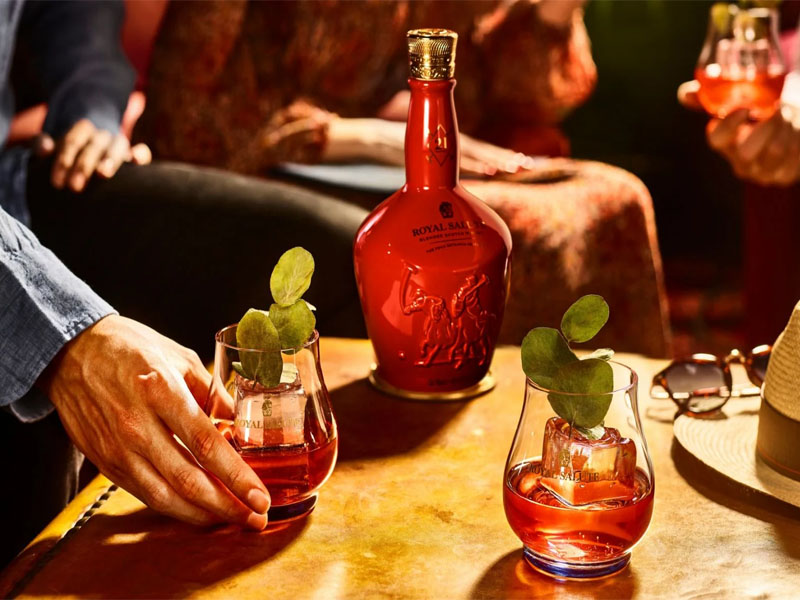 Rượu whisky royal salute 21 year the polo estancia edition