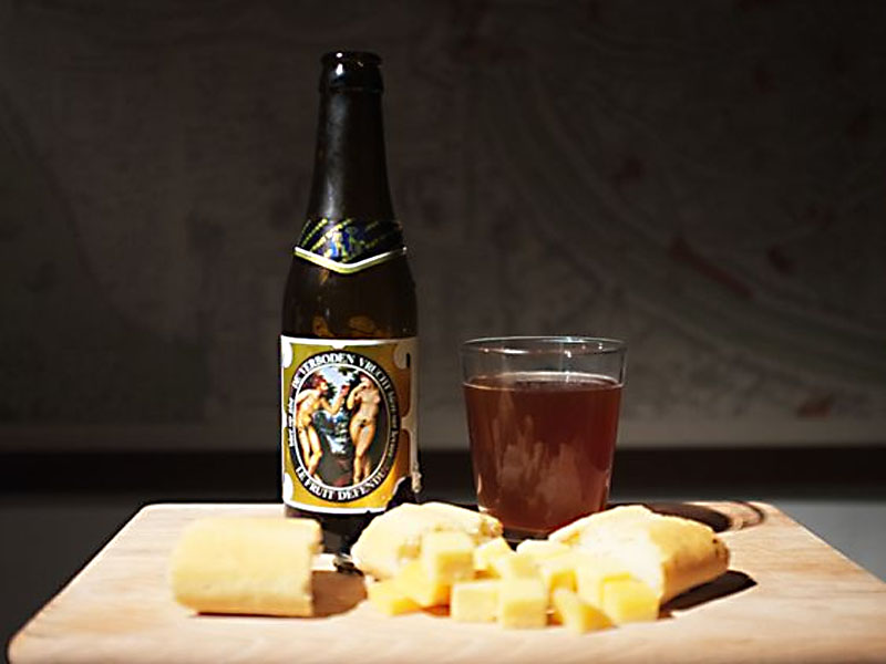 bia hoegaarden le fruit defendu