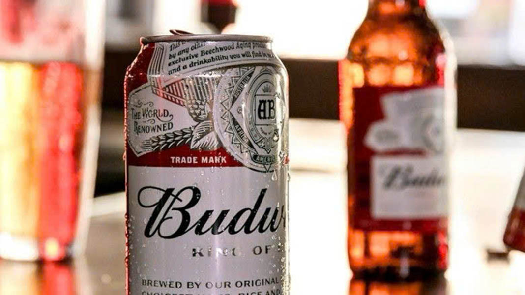 bia budweiser 500ml nhập khẩu: mua ở đâu chính hãng, giá tốt?