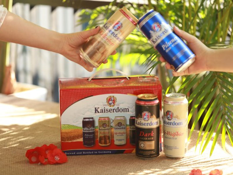 hộp quà 8 lon bia kaiserdom hộp quà 8 lon bia kaiserdom